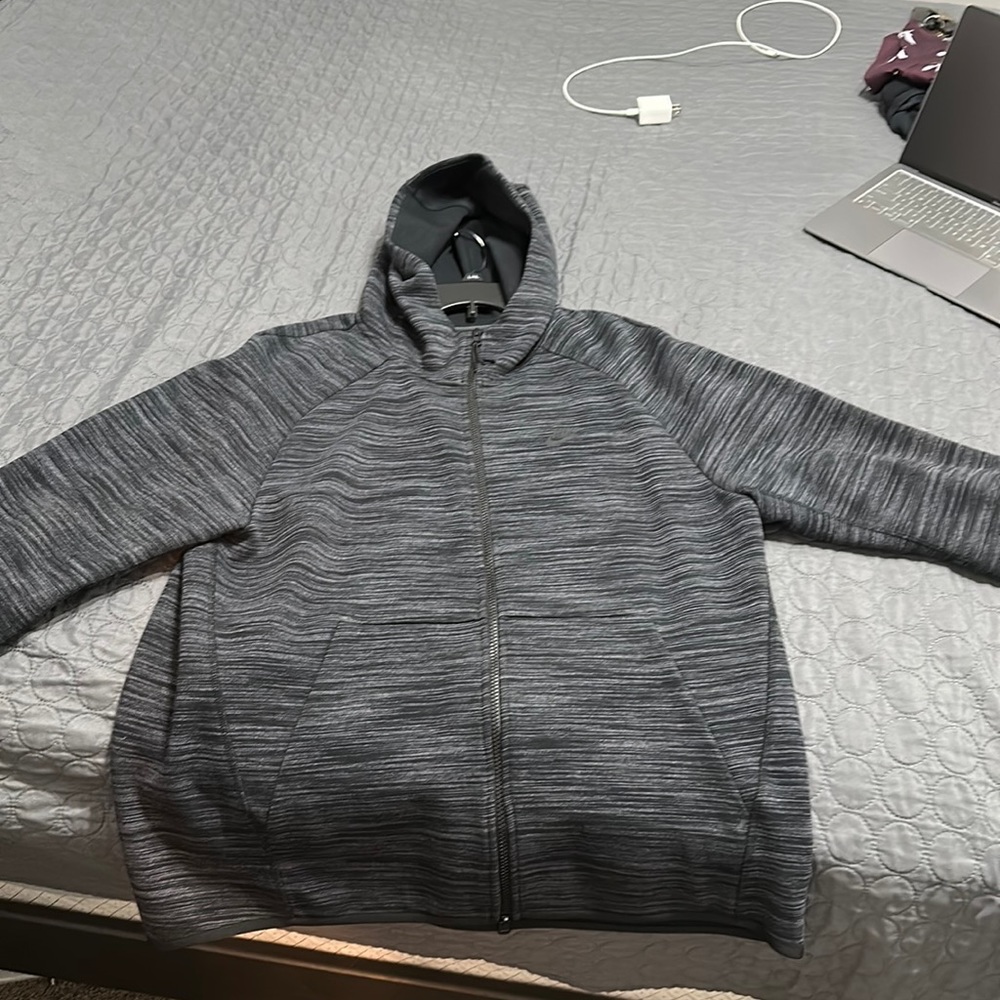 XL, Men’s Nike jacket